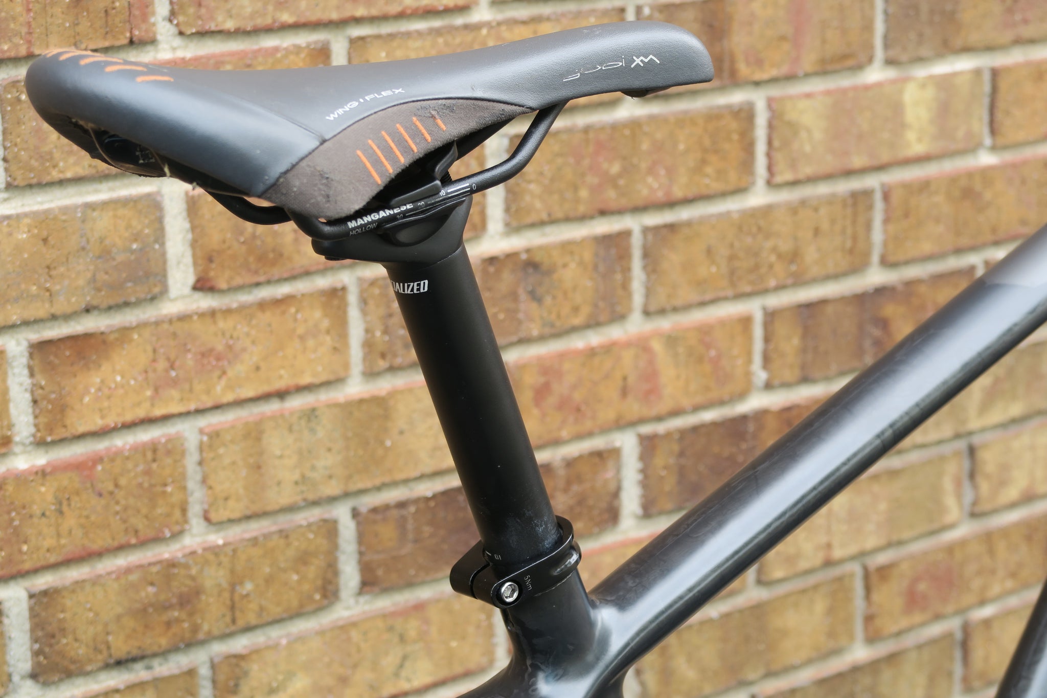 2015 FOUNDRY TOMAHAWK CARBON 27.5"