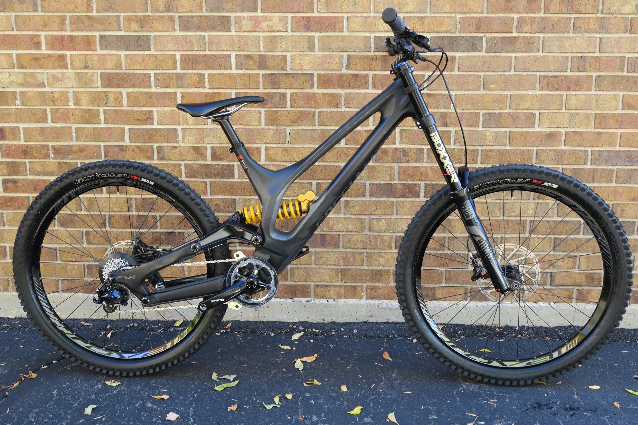 2017 SPECIALIZED DEMO 8 I CARBON LONG 27.5"