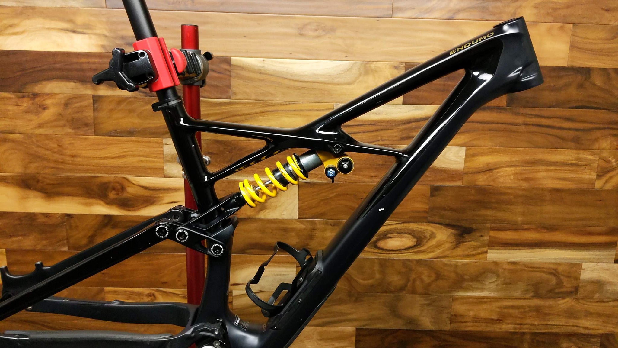 2018 SPECIALIZED ENDURO COIL CARBON FRAME 29"