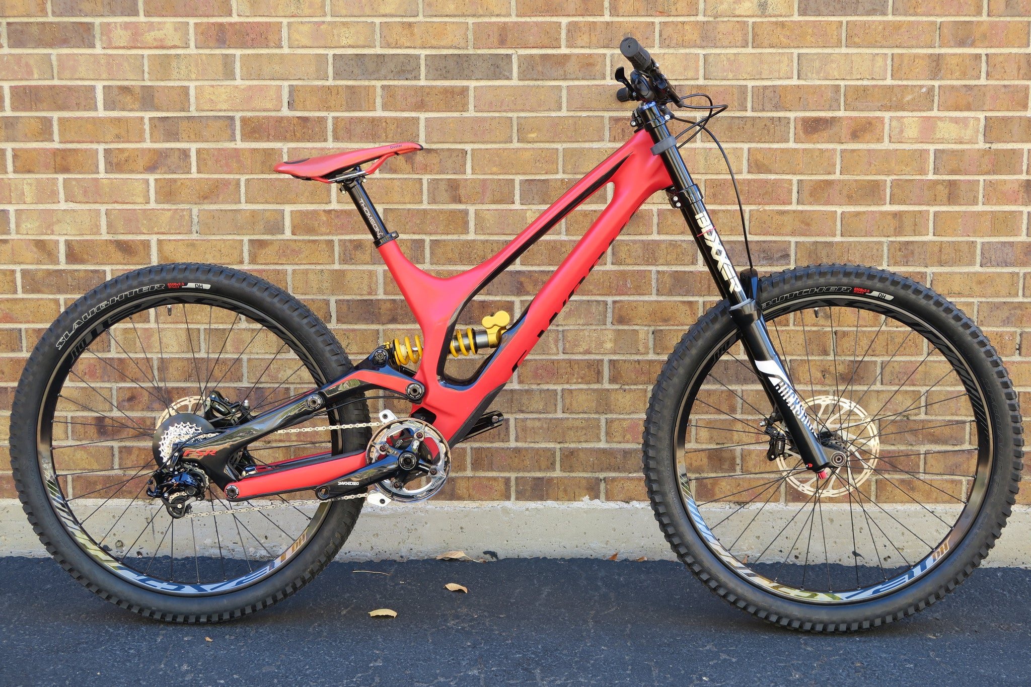 2016 S-WORKS DEMO 8 CARBON