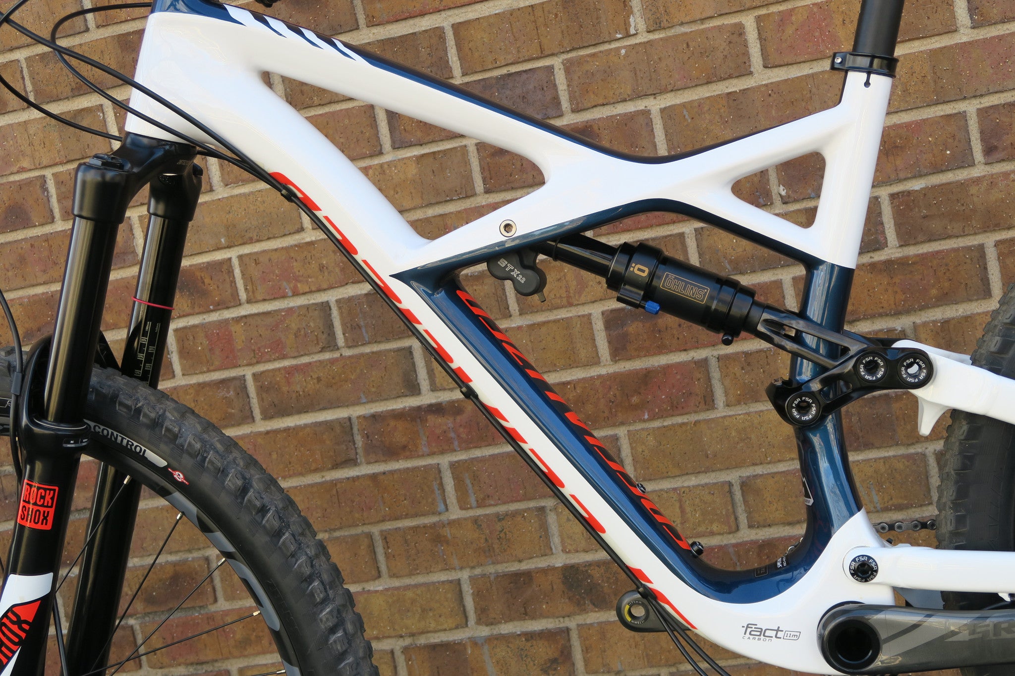 2016 SPECIALIZED ENDURO EXPERT CARBON 650B
