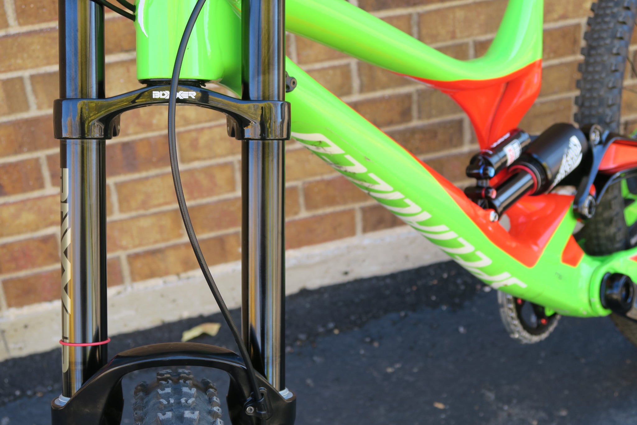 2016 SPECIALIZED DEMO 8 l ALLOY 650B 27.5"