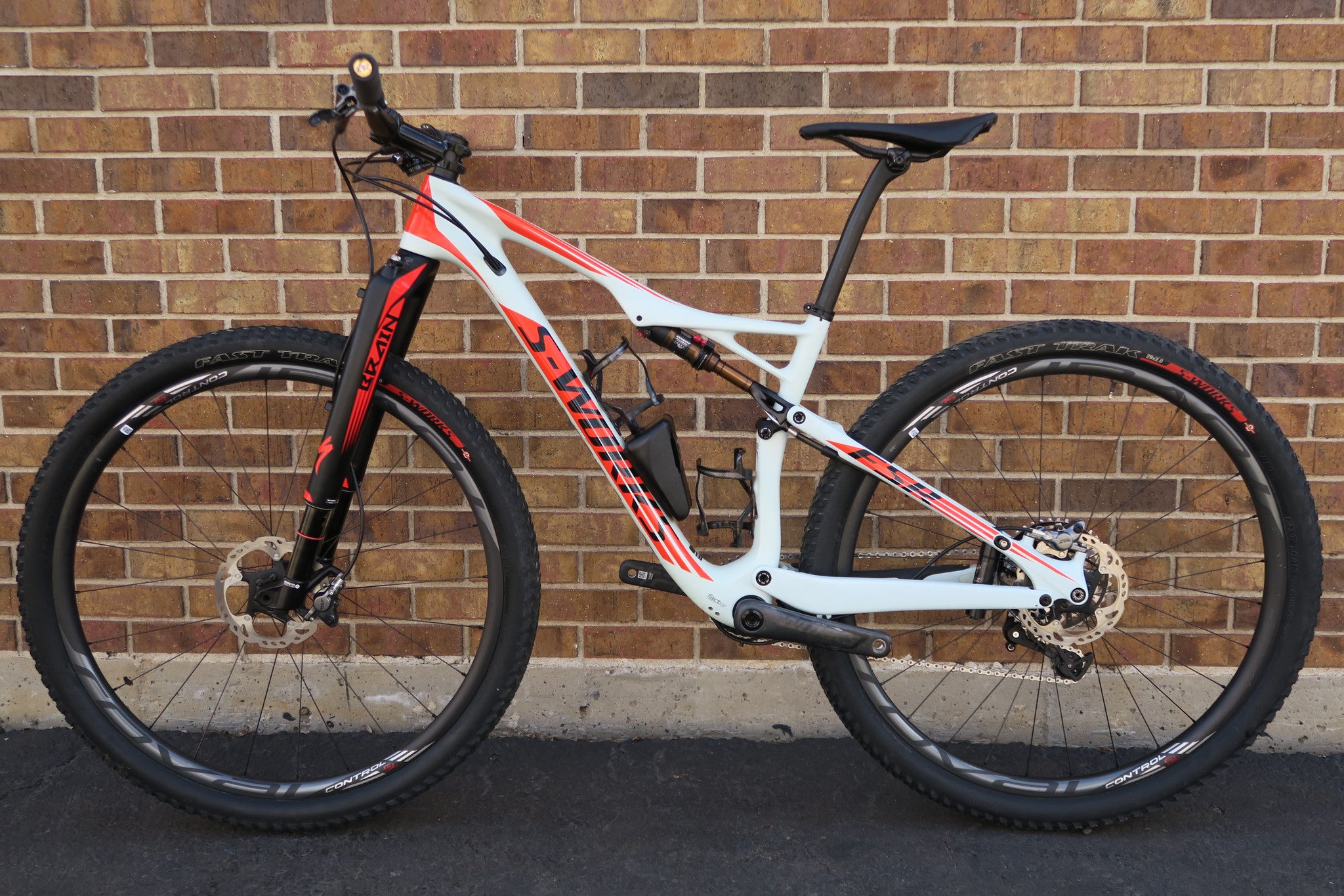 2016 S-WORKS EPIC WORLD CUP 29