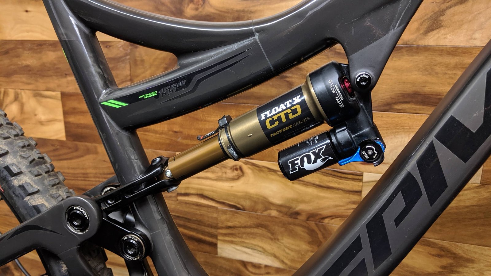 2016 PIVOT MACH 6 CARBON 27.5"