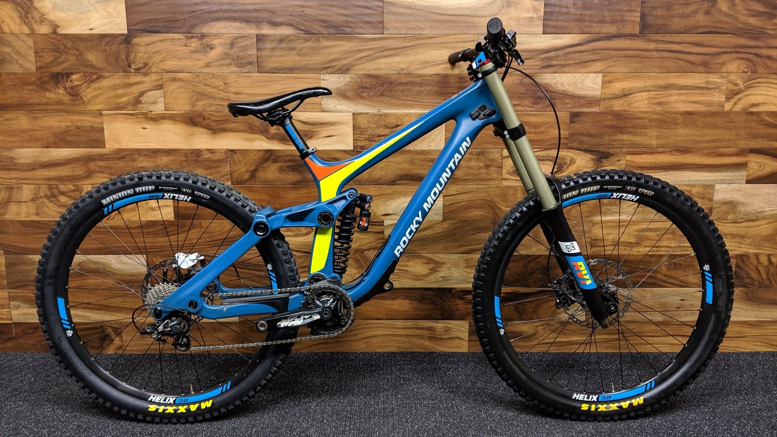 2016 ROCKY MOUNTAIN MAIDEN PARK 27.5"