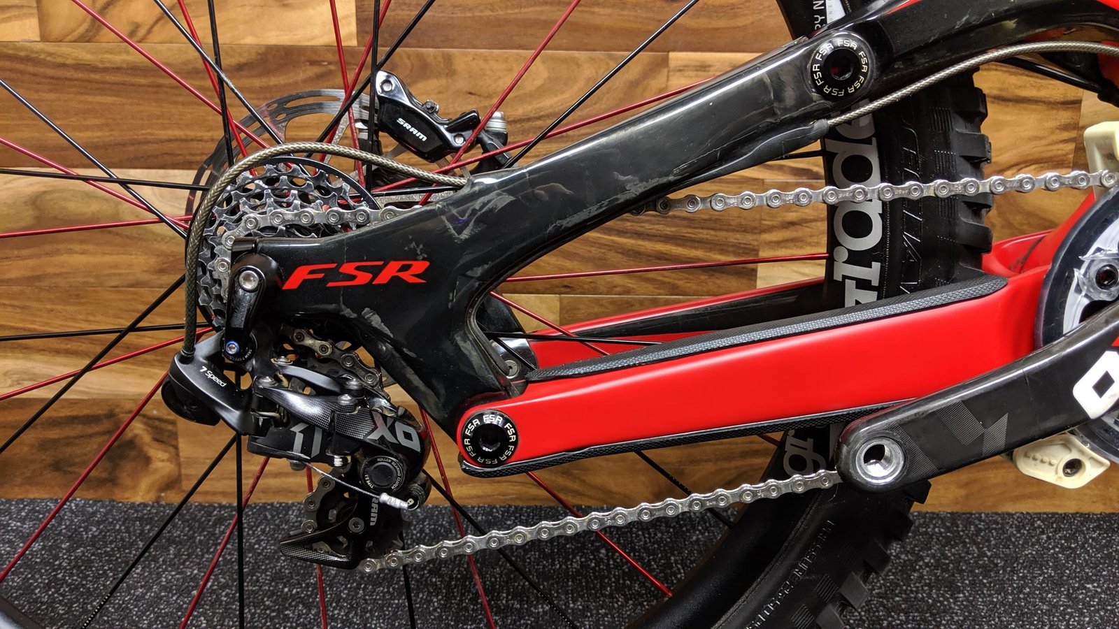 2016 S-WORKS DEMO 8 CARBON 27.5"