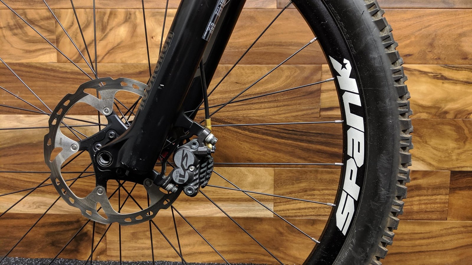 2015 PIVOT CYCLES MACH 6 CARBON 27.5"