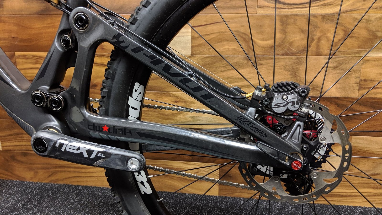 2015 PIVOT CYCLES MACH 6 CARBON 27.5"