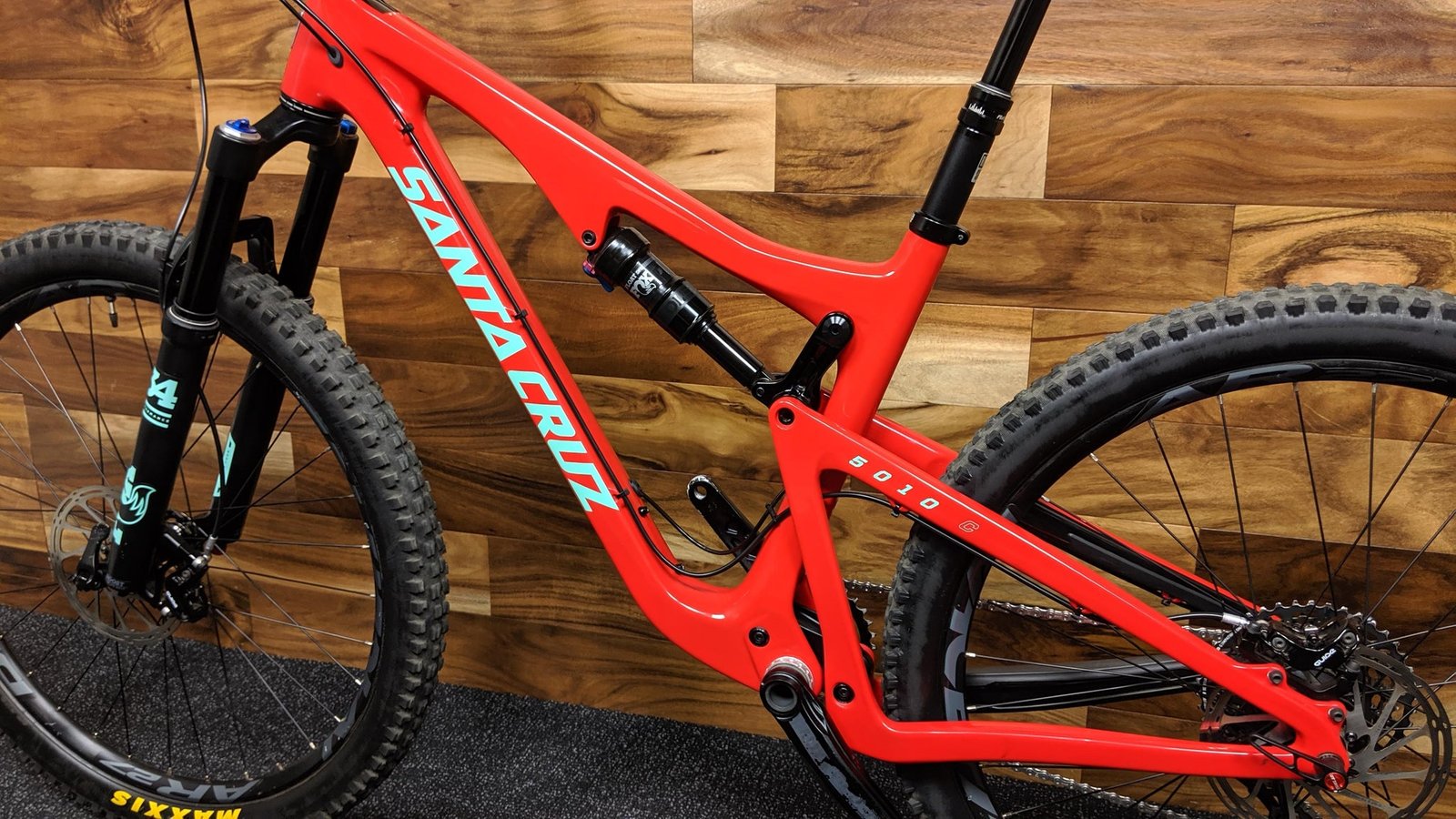 2017 SANTA CRUZ 5010 CARBON C S KIT 27.5"