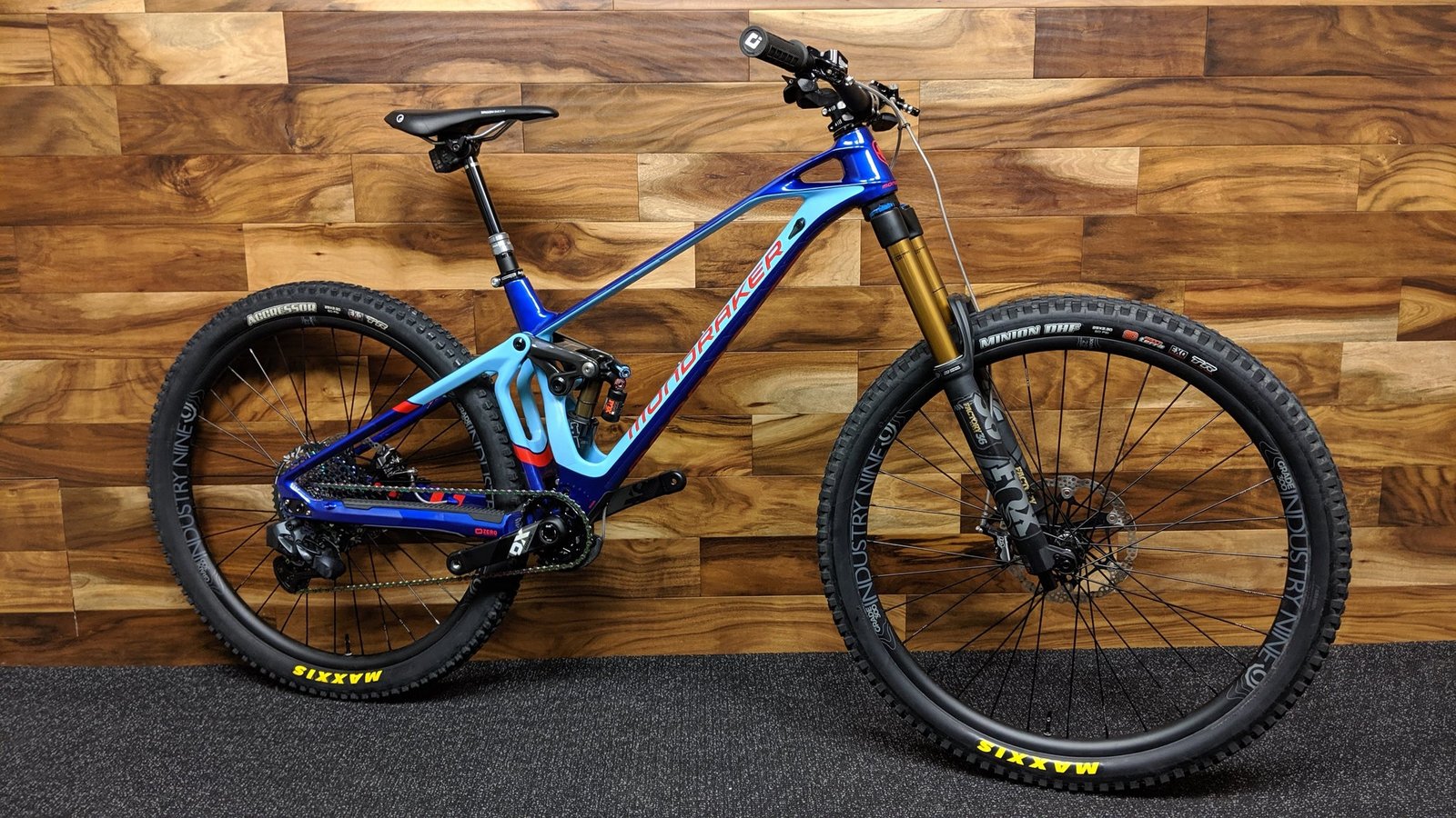 2020 MONDRAKER SUPER FOXY RR CARBON 29"