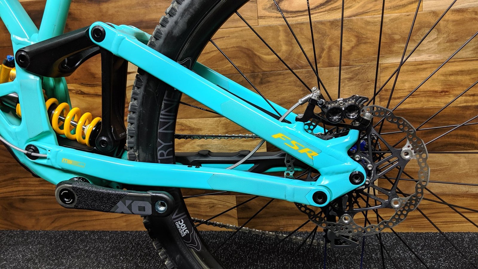 2020 SPECIALIZED DEMO 8 RACE 29" CUSTOM BUILD