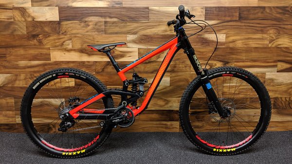 2016 SCOTT GAMBLER 730 27.5"