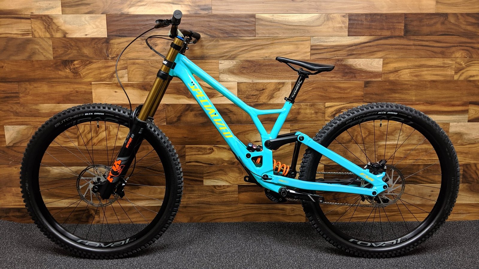 2020 SPECIALIZED DEMO RACE 29"